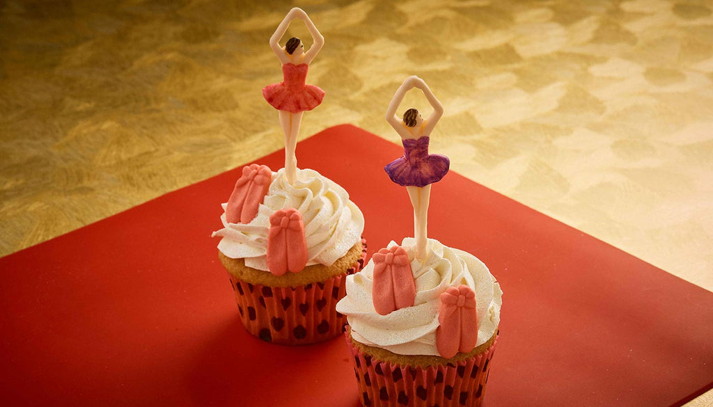 Make gorgeous cupcake toppings with Flexarte silicone molds!