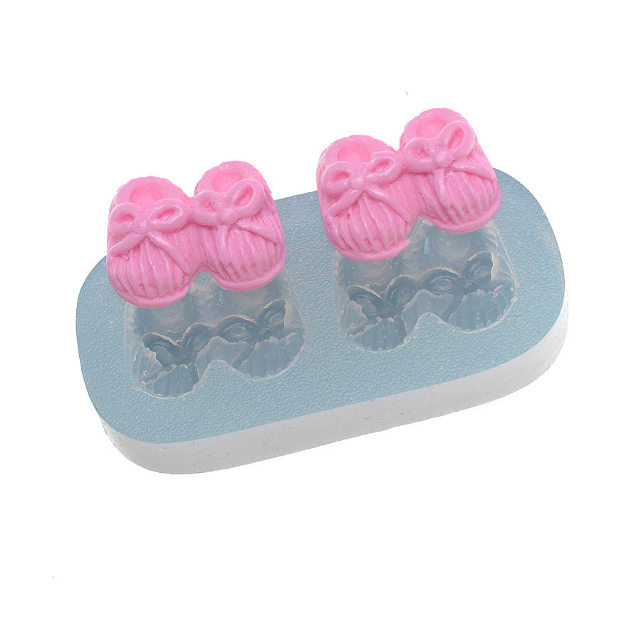pairs of comfy slippers silicone mold