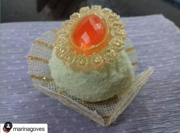 queen jewel gem drops brooch silicone mold