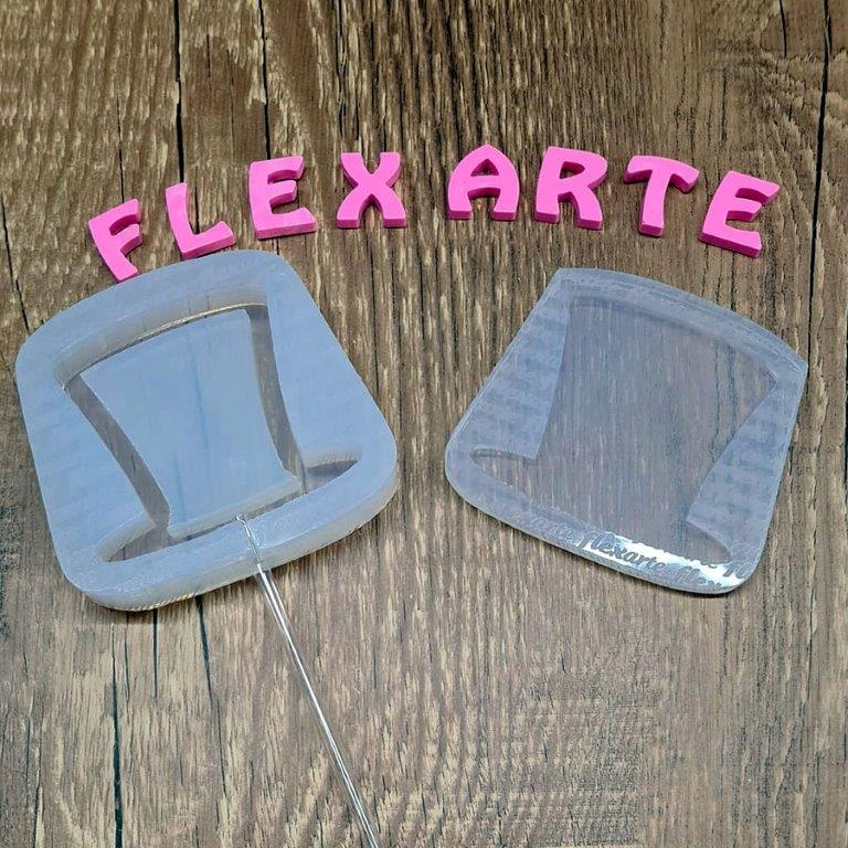 rattle lollipop shaker  - top hat shape silicone mold - shaker lollies