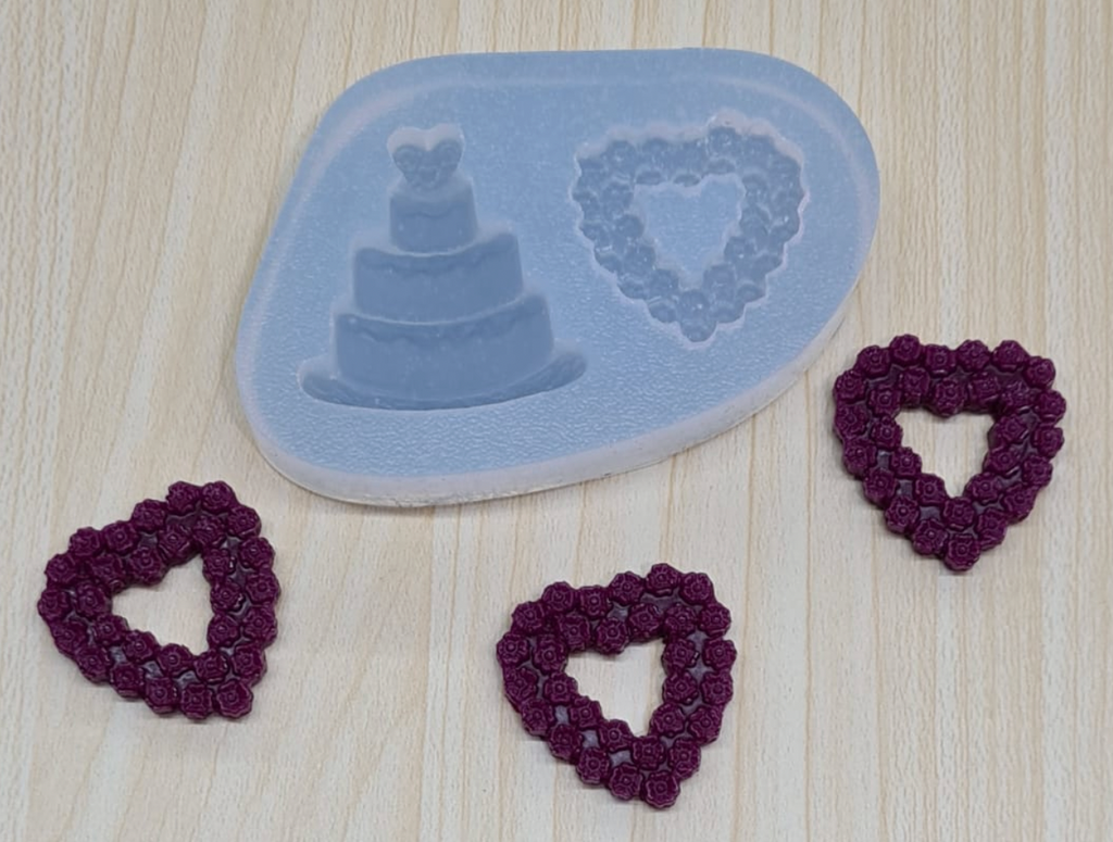 wedding cake + heart of flowers silicone mold